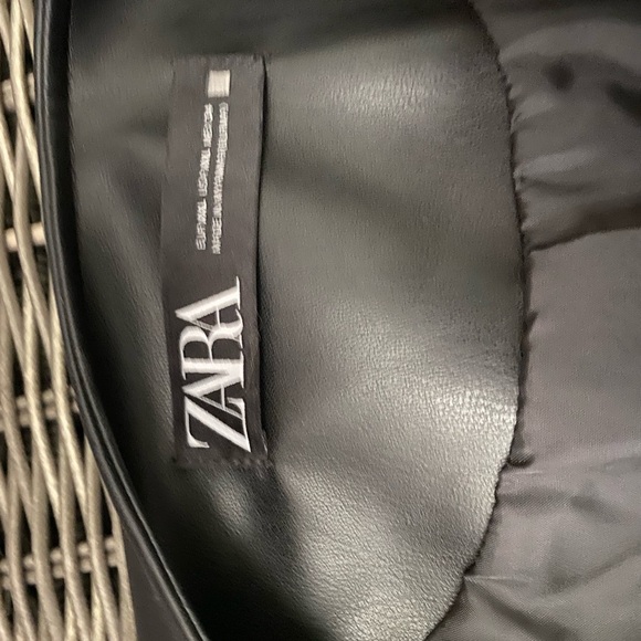 Zara Faux Leather Fitted Jacket - Picture 14 of 15